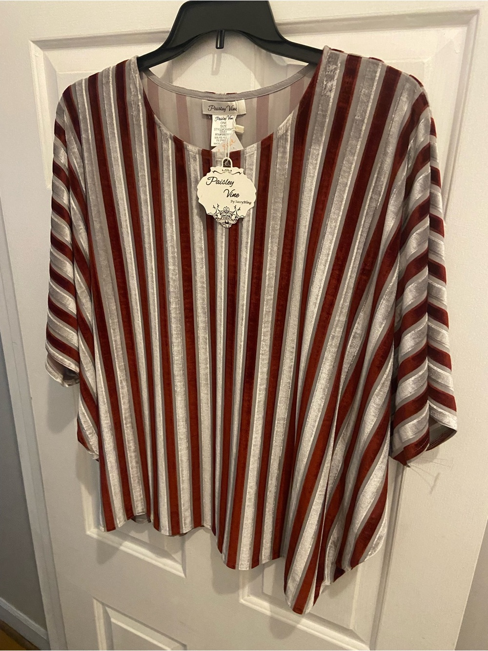 Paisley Vine 1x 2x 3x OS Boutique Velvet NWT Top